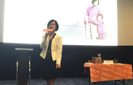 90后微商女孩月入百万